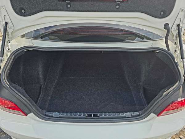 BMW 120i 2011