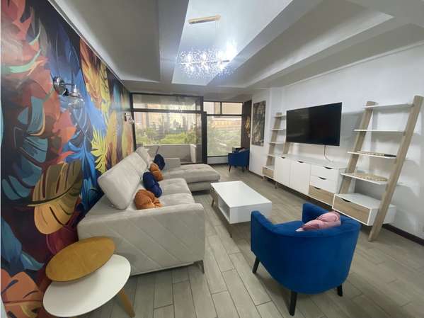 Apartamento en Renta Zona 9