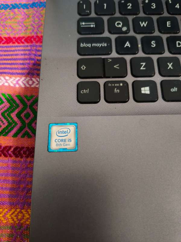 Laptop