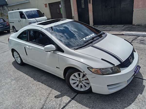 Honda Civic ex coupe automático motor 1.8 modelo 2010