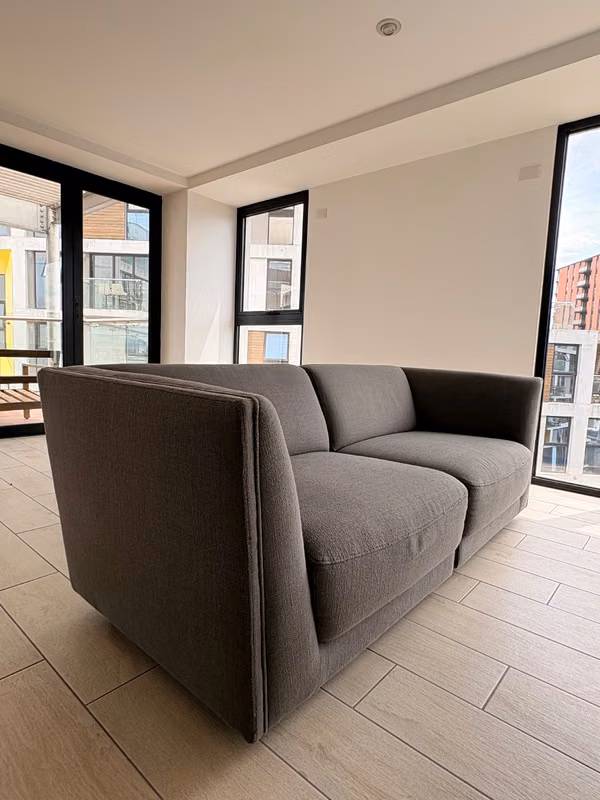 Sofa de dos plazas (se separa) comprado en Habitat