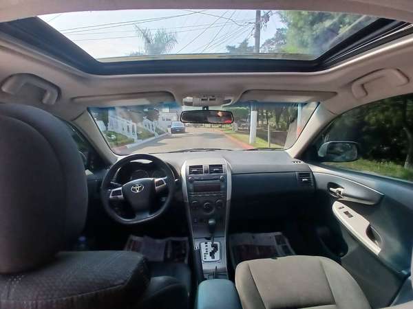 Vendo impecable toyota corolla S 2011
