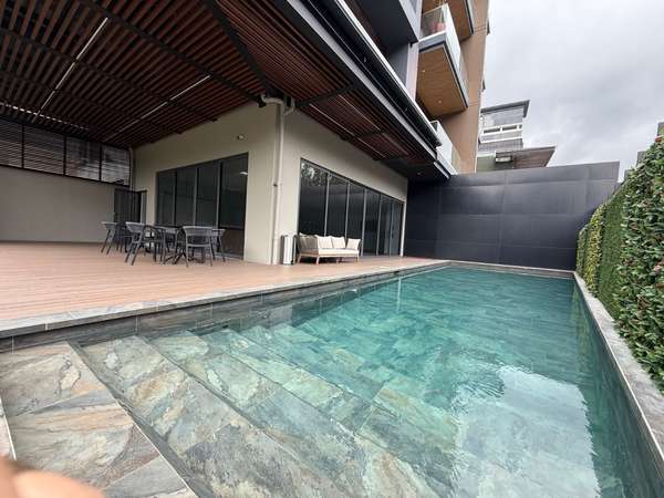 Rento apartamento en Zona 15 EDIFICIO SPAZIO, PISCINA, GYM, ROOFTOP