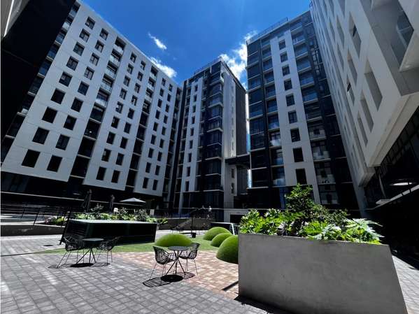  APARTAMENTO REMODELADO EN VENTA – 2 HAB.  | VILLA MARISCAL | Z.11
