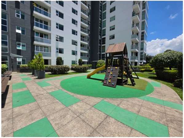  APARTAMENTO EN RENTA – 3 HABITACIONES | CONDADO LA VILLA | ZONA 14