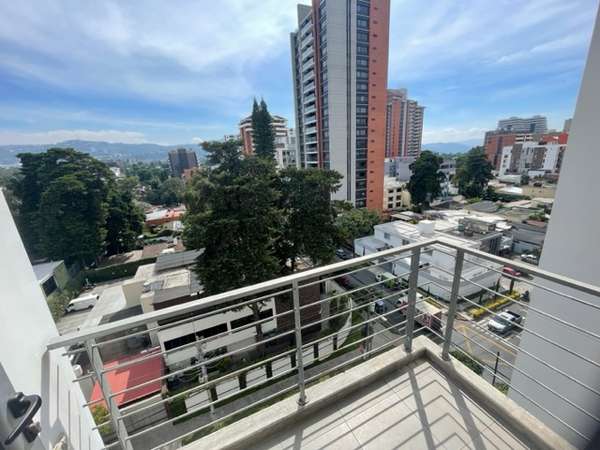 Rento apartamento en Zona 14 EDIFICIO EXCLUSIVO