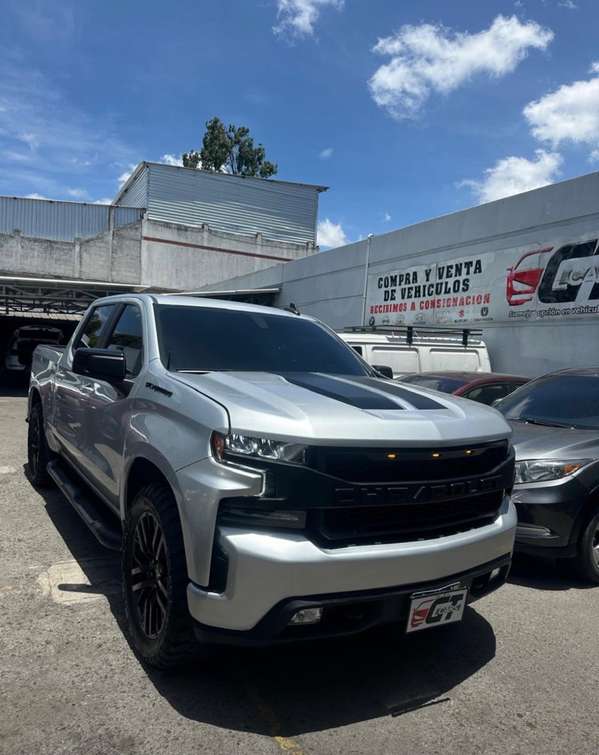 Chevrolet Silverado Rst 2020 Importado Automático 4x4 Nítido Nada que Invertir