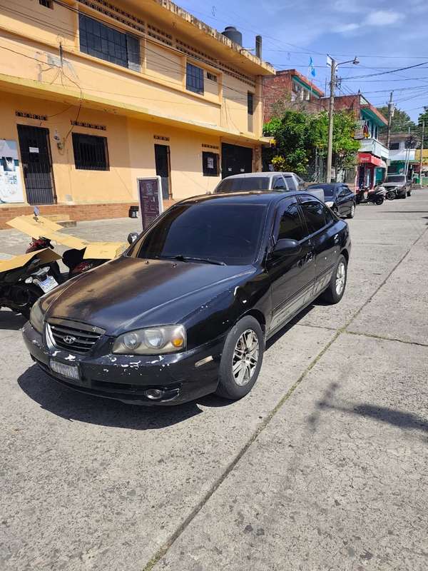 Hyundai Elantra Modelo 2004