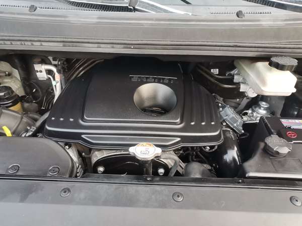 microbus hyundai grand starex