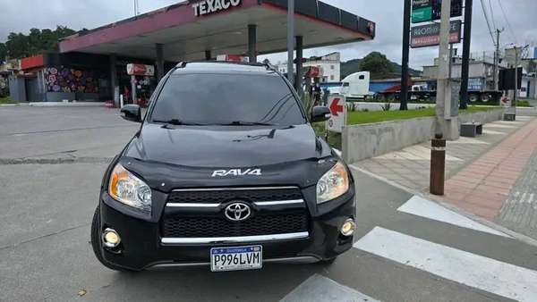 Toyota RAV4 2011 Limited 4x4