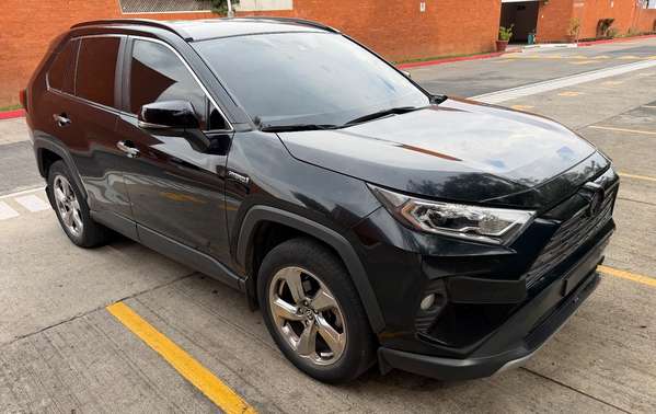 Toyota RAV4 Hibrida 4x4 Full Equipo 2021 Agencia 69,550km Q205,000