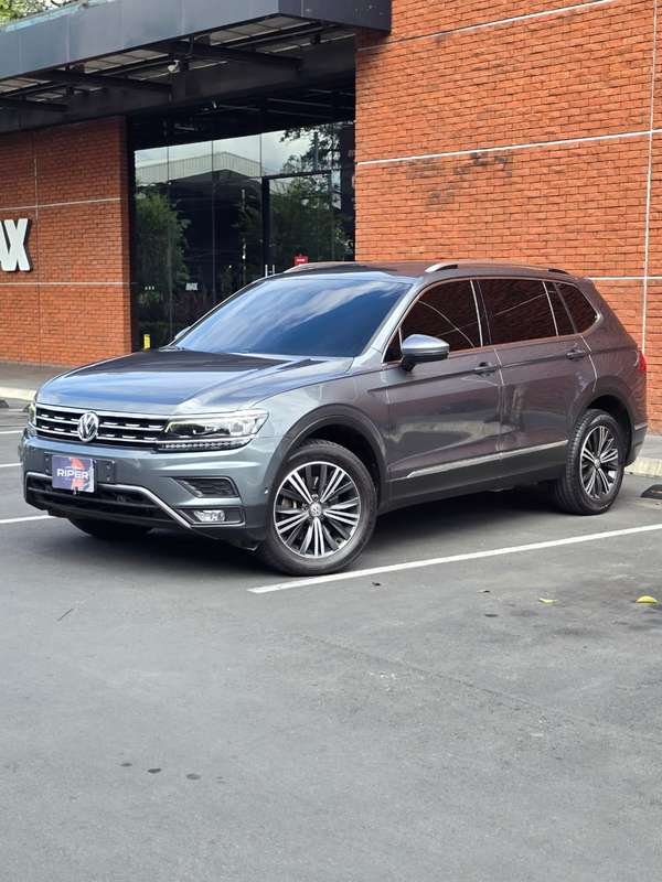 VOLKSWAGEN TIGUAN HIGHLINE 2.0 AUTOMÁTICA 4 MOTION 4 CIL. 2019 AGENCIA