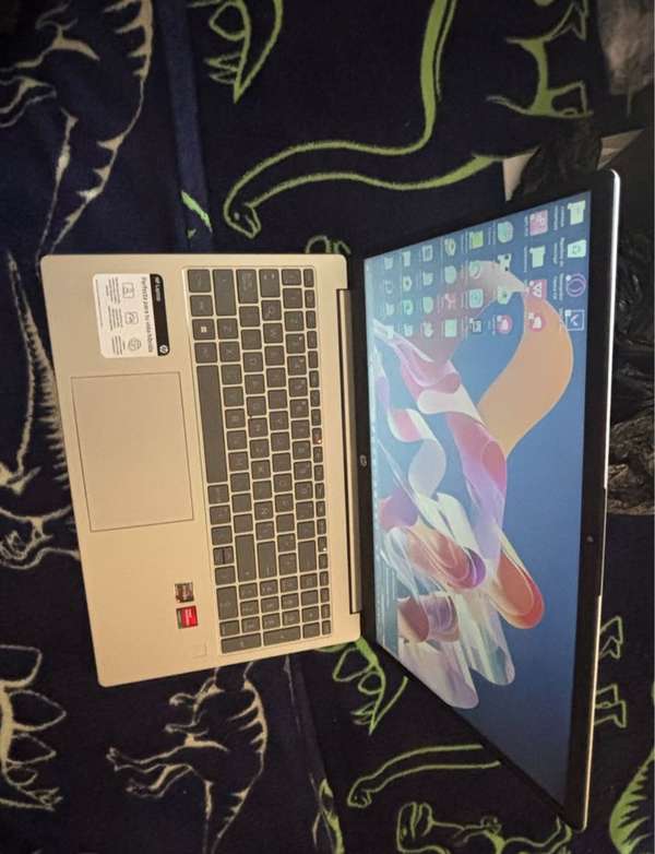 Vendo laptop Hp en excelente estado 