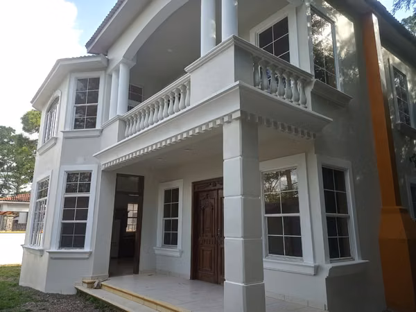 Se Vende Hermosa Casa en Valle Angeles