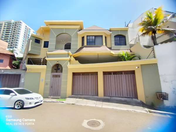 Venta de Hermosa Casa Ubicada en las Lomas del Mayab, en Tegucigalpa.