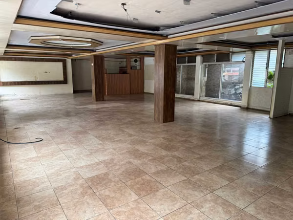 Venta Local Comercial Barrio Suyapa SPS
