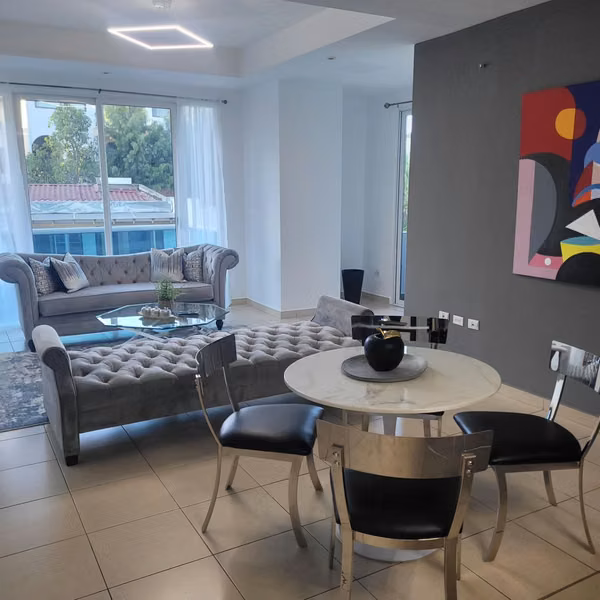 APARTAMENTO AMUEBLADO EN ALQUILER EN TORRE ATENEA EN COL. LOMAS DEL MAYAB