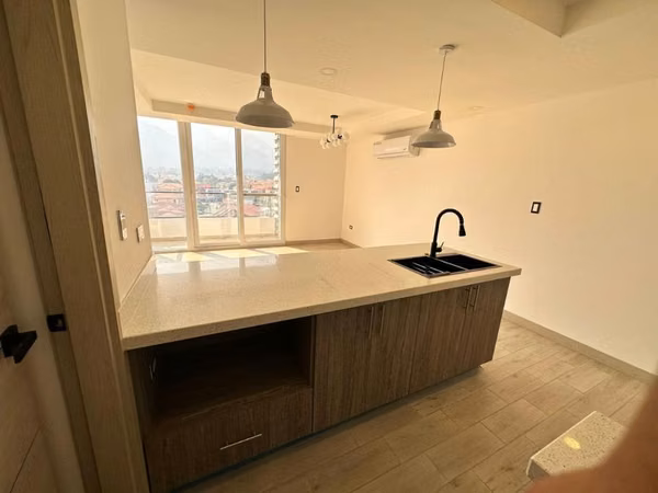 Condominio de Lujo en Venta - Torre Stanza, Sector Casa Maya