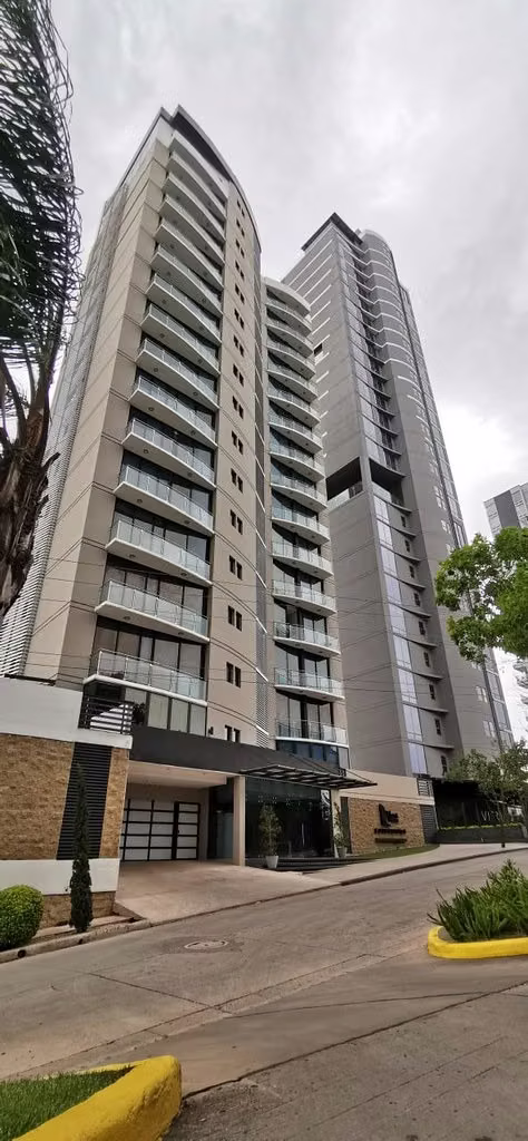 Se Vende Apto. Torre Vista 1432, Col. Lomas Guijarro