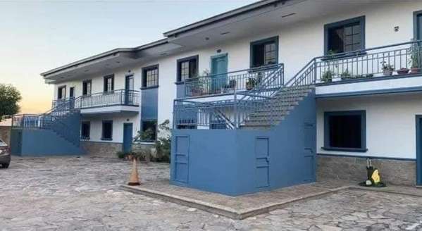 RENTA DE AMPLIO APARTAMENTO EN SECTOR EL PEDREGAL SPS