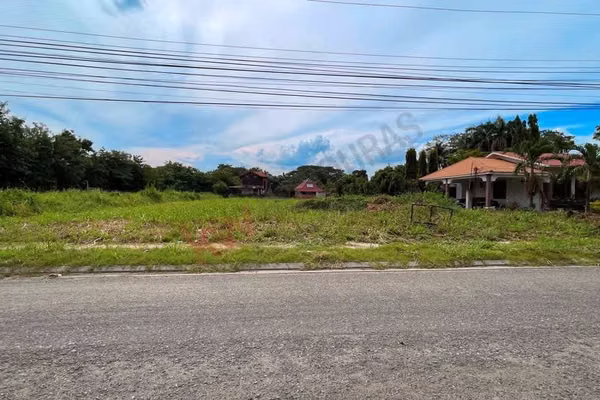 Terreno en la Zona Americana La LIma, Honduras