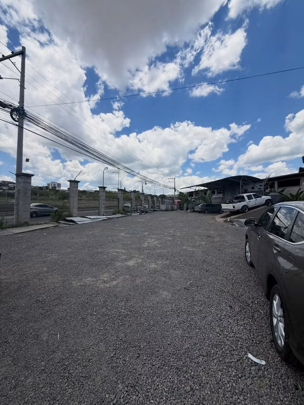 Rental Commercial Land Zone Airport