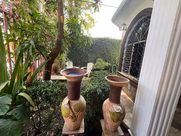 RESIDENTIAL VILLAS PARADISE I SELL HOUSE