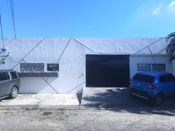 Casa Comercial en Venta en San Pedro Sula -  Jardines del Valle
