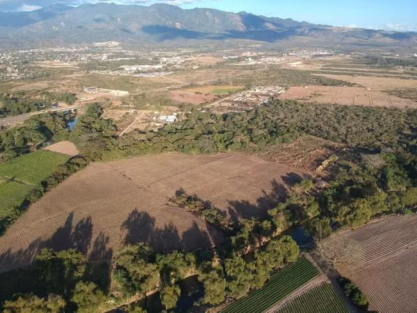 Terreno Estrategico en Comayagua -Ideal Para Proyectos Industriales