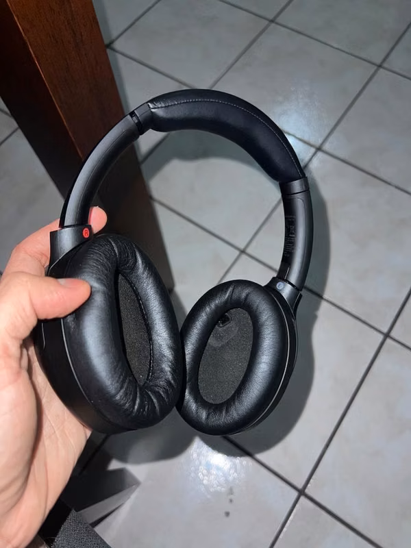 Sony WH-1000XM4 ORIGINALES en muy buen estado.
