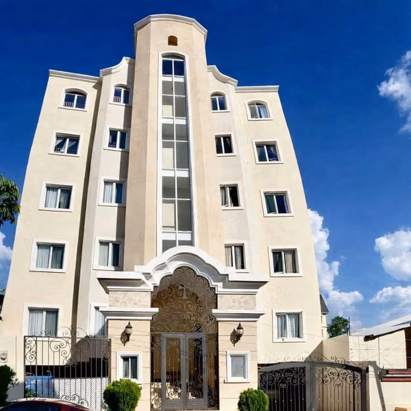 Se Renta Hermoso Penthouse Col. Lomas del Guijarro