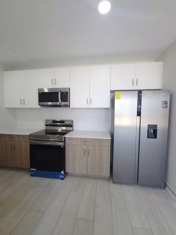 Sell Apartment with White Line In Masdevall Tower