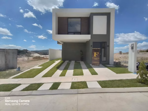 Venta de Hermoso Proyecto Residencial, en la Residencial "Las Magnolias", en Tegucigalpa.