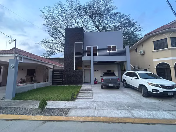 2 Level House Rental in Northwest Zone, near Altara, IHSS, Valley Hospital