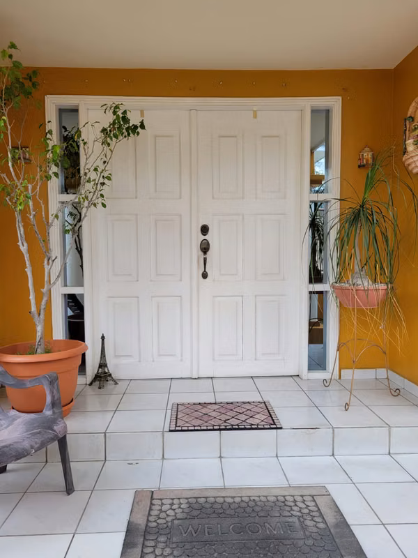 OPORTUNIDAD DE INVERSION CASA/APTOS  EN RESIDENCIAL JARDINES DEL VALLE,  SPS,