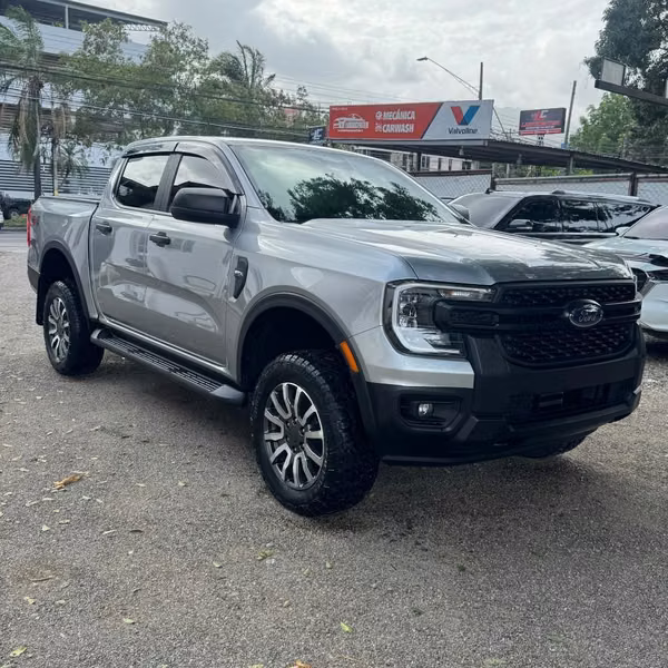 FORD RANGER STX 2024