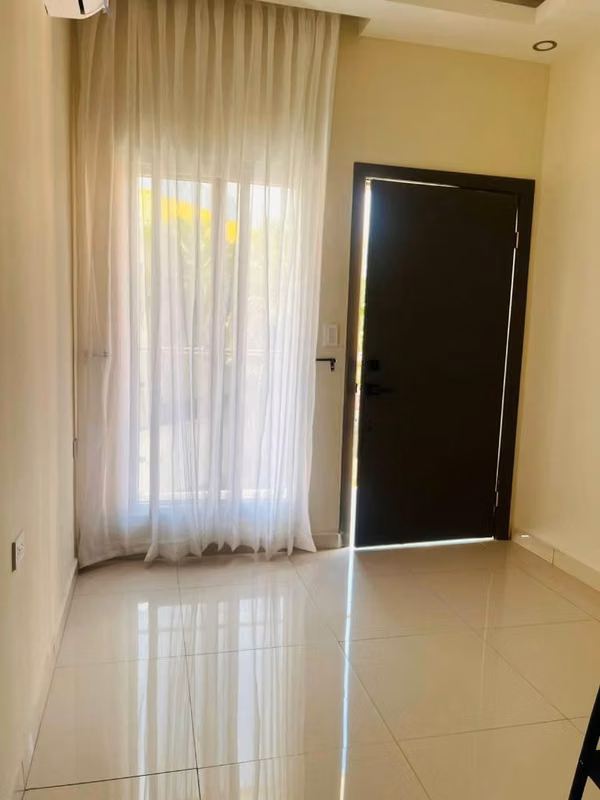 LUXURY EXECUTIVE APARTMENT EB RENT IN ZERON COLONY