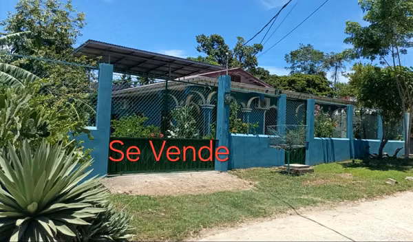Excelente ubicación en Tela