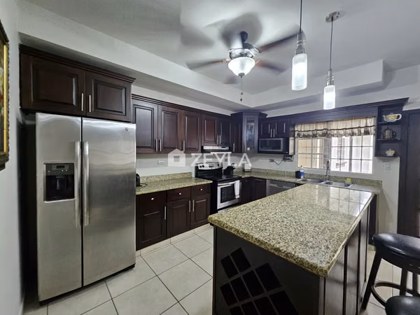 Se Vende Casa En Residencial Mackay, SPS