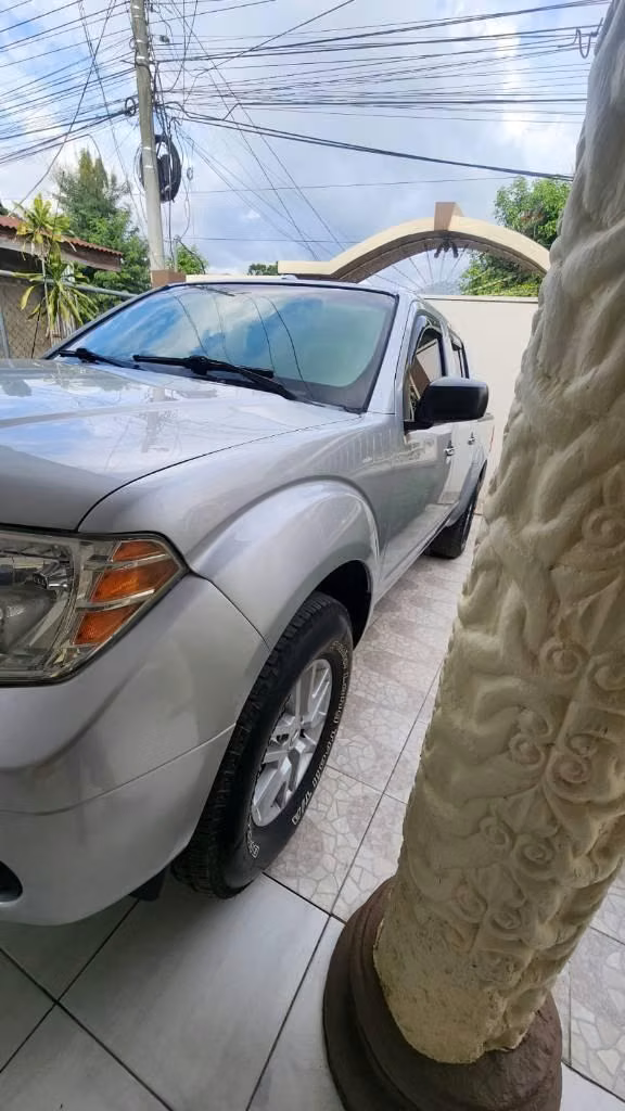 Nissan frontier