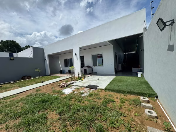 IS SOLD HOUSE IN TOCOA COLÓN