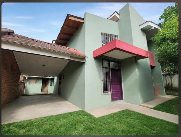 SE RENTA CASA DE ESQUINA EN COL. ALTIPLANO