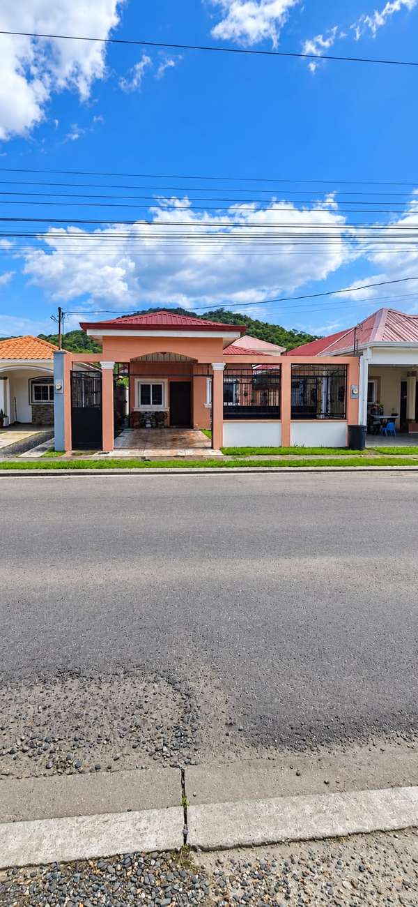 House is sold in Rancho Tara