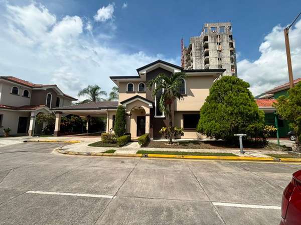 Residence for rent, Enchanted Valley, San Pedro Sula