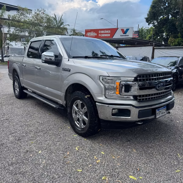 FORD F150 XLT 2018