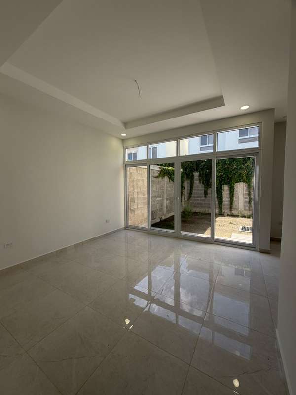 NEW HOUSE IS RENTED IN RES. ALTEZZA (COL. TREJO)