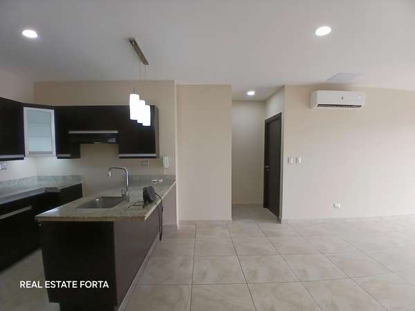 Se Alquila Hermoso Apartamento, en la Torre Urbana Lara, en Tegucigalpa N9.
