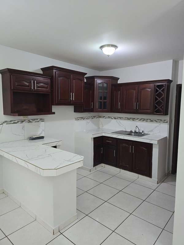 3 BEDROOM RENTAL APARTMENT - VILLAS MACKAY