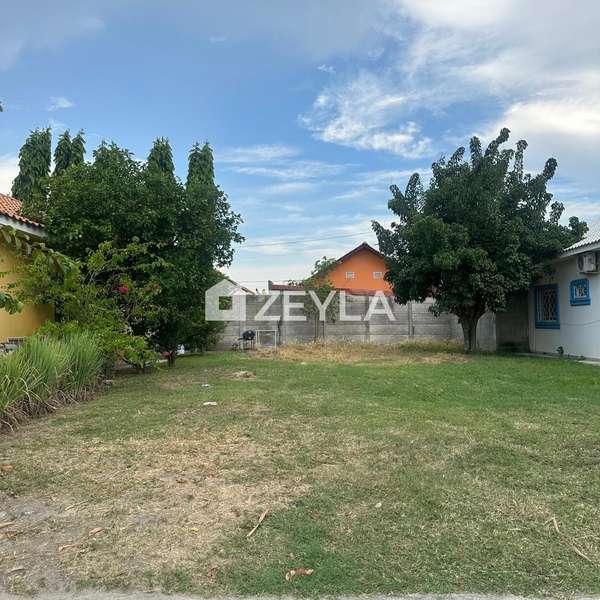 Land Selling In Residential Villas Flores, SPS