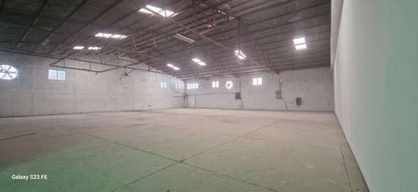 EN RENTA: Bodega of 810 m ² at Floor level in Industrial Logistic Complex - Northern Boulevard
